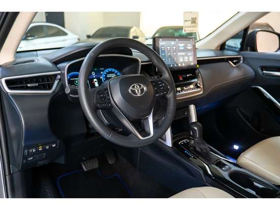 TOYOTA-COROLLA CROSS-2025