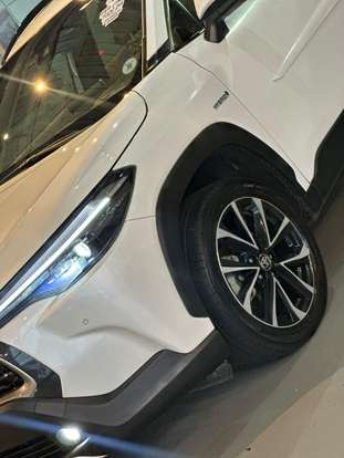 TOYOTA-COROLLA CROSS-2024