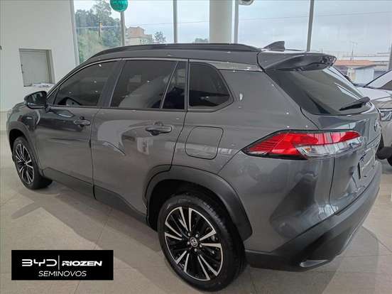 TOYOTA-COROLLA CROSS-2025