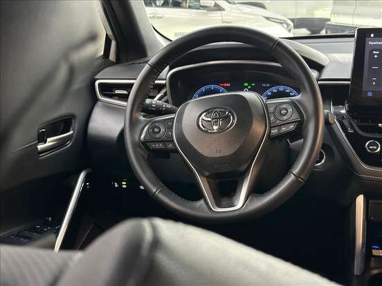 TOYOTA-COROLLA CROSS-2025