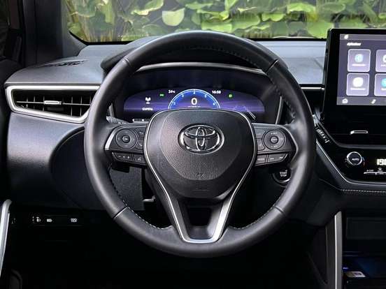 TOYOTA-COROLLA CROSS-2025