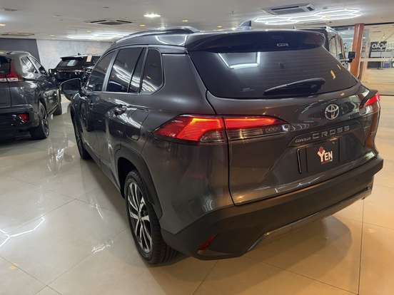 TOYOTA-COROLLA CROSS-2023