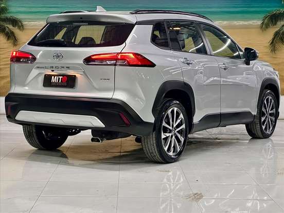 TOYOTA-COROLLA CROSS-2023