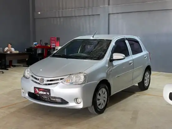 TOYOTA-ETIOS-1.3 X 16V FLEX 4P MANUAL TOYOTA-ETIOS-2015