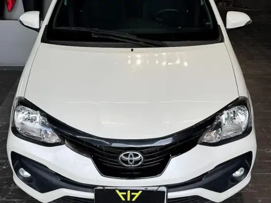 TOYOTA-ETIOS-1.5 X PLUS SEDAN 16V FLEX 4P AUTOMÁTICO TOYOTA-ETIOS-2019