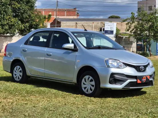 TOYOTA-ETIOS-1.5 XS 16V FLEX 4P MANUAL TOYOTA-ETIOS-2017