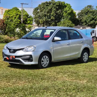 TOYOTA-ETIOS-2017