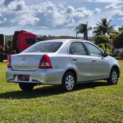 TOYOTA-ETIOS-1.5 XS 16V FLEX 4P MANUAL TOYOTA-ETIOS-2017