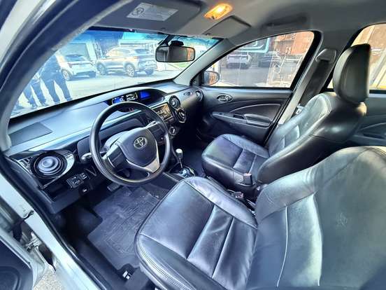 TOYOTA-ETIOS-1.3 X 16V FLEX 4P AUTOMÁTICO TOYOTA-ETIOS-2017