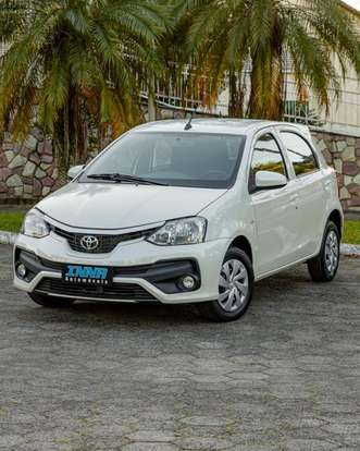 TOYOTA-ETIOS-1.3 X 16V FLEX 4P MANUAL TOYOTA-ETIOS-2017