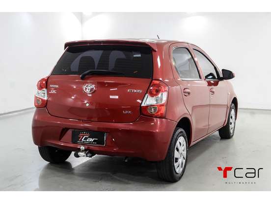 TOYOTA-ETIOS-2014