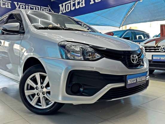 TOYOTA-ETIOS-1.5 X PLUS 16V FLEX 4P AUTOMÁTICO TOYOTA-ETIOS-2019