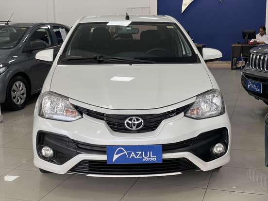 TOYOTA-ETIOS-2017