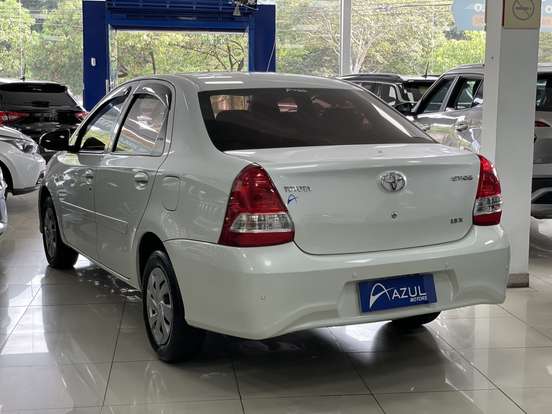 TOYOTA-ETIOS-1.5 X SEDAN 16V FLEX 4P AUTOMÁTICO TOYOTA-ETIOS-2017