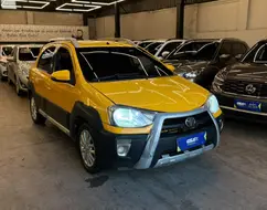 TOYOTA ETIOS CROSS 1.5 16V FLEX 4P MANUAL TOYOTA ETIOS CROSS 1.5 16V FLEX 4P MANUAL