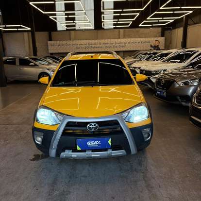 TOYOTA-ETIOS CROSS-1.5 16V FLEX 4P MANUAL TOYOTA-ETIOS CROSS-2013