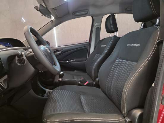 TOYOTA-ETIOS CROSS-1.5 16V FLEX 4P MANUAL TOYOTA-ETIOS CROSS-2014