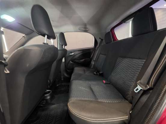 TOYOTA-ETIOS CROSS-2014
