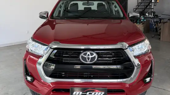 TOYOTA-HILUX-2022