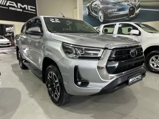 TOYOTA-HILUX-2.8 D-4D TURBO DIESEL CD SRX 4X4 AUTOMÁTICO TOYOTA-HILUX-2021