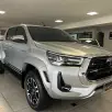 TOYOTA HILUX 2.8 D-4D TURBO DIESEL CD SRX PLUS 4X4 AUTOMÁTICO TOYOTA HILUX 2.8 D-4D TURBO DIESEL CD SRX PLUS 4X4 AUTOMÁTICO