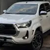 TOYOTA HILUX 2.8 D-4D TURBO DIESEL CD SRX PLUS 4X4 AUTOMÁTICO TOYOTA HILUX 2.8 D-4D TURBO DIESEL CD SRX PLUS 4X4 AUTOMÁTICO