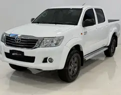 TOYOTA HILUX 2.7 SR 4X2 CD 16V FLEX 4P AUTOMÁTICO TOYOTA HILUX 2.7 SR 4X2 CD 16V FLEX 4P AUTOMÁTICO