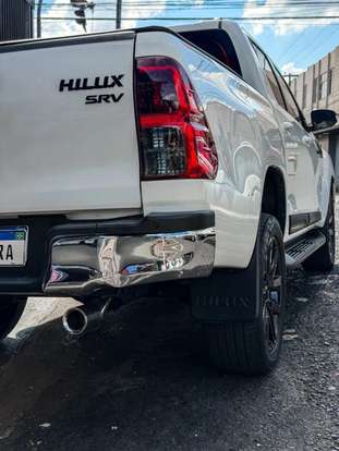 TOYOTA-HILUX-2.7 SRV 4X2 CD 16V FLEX 4P AUTOMÁTICO TOYOTA-HILUX-2017