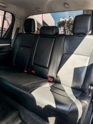 TOYOTA-HILUX-2.7 SRV 4X2 CD 16V FLEX 4P AUTOMÁTICO TOYOTA-HILUX-2017