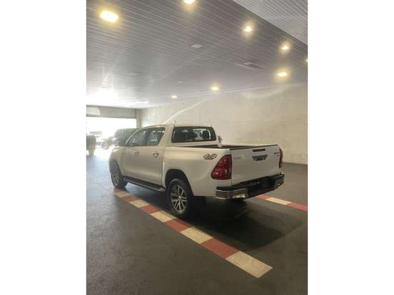 TOYOTA-HILUX-2.7 SRV 4X4 CD 16V FLEX 4P AUTOMÁTICO TOYOTA-HILUX-2019