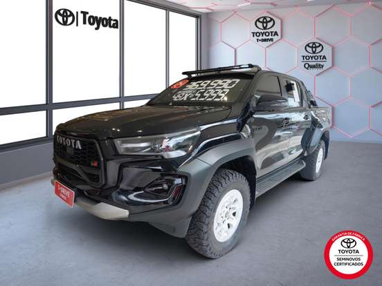 TOYOTA-HILUX-2024
