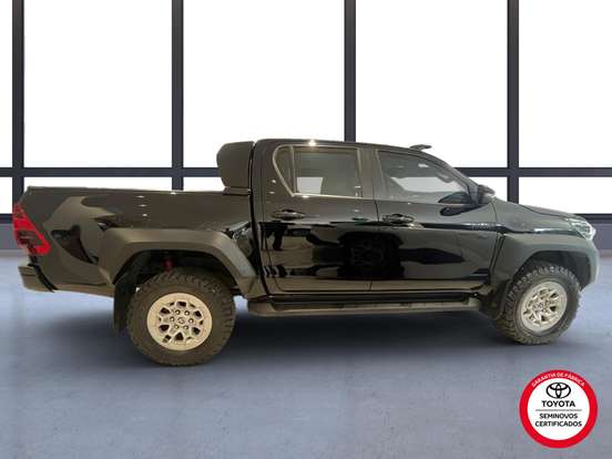TOYOTA-HILUX-2024