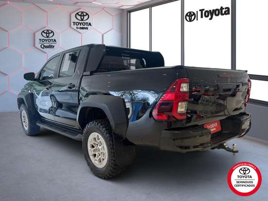 TOYOTA-HILUX-2.8 D-4D TURBO DIESEL CD GR-S 4X4 AUTOMÁTICO TOYOTA-HILUX-2024