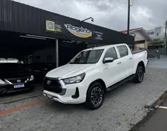 TOYOTA HILUX 2.8 D-4D TURBO DIESEL CD POWER PACK 4X4 MANUAL TOYOTA HILUX 2.8 D-4D TURBO DIESEL CD POWER PACK 4X4 MANUAL