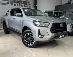 TOYOTA HILUX 2.8 D-4D TURBO DIESEL CD SRV 4X4 AUTOMÁTICO TOYOTA HILUX 2.8 D-4D TURBO DIESEL CD SRV 4X4 AUTOMÁTICO