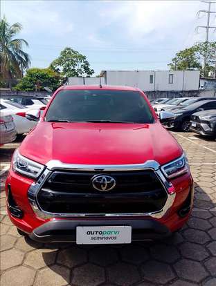 TOYOTA-HILUX-2.8 D-4D TURBO DIESEL CD SRX 4X4 AUTOMÁTICO TOYOTA-HILUX-2022