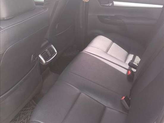 TOYOTA-HILUX-2.8 D-4D TURBO DIESEL CD SRX 4X4 AUTOMÁTICO TOYOTA-HILUX-2022