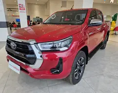 TOYOTA HILUX 2.8 D-4D TURBO DIESEL CD SRX 4X4 AUTOMÁTICO TOYOTA HILUX 2.8 D-4D TURBO DIESEL CD SRX 4X4 AUTOMÁTICO