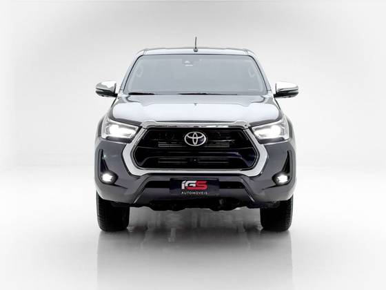 TOYOTA HILUX 2.8 D-4D TURBO DIESEL CD SRX 4X4 AUTOMÁTICO
