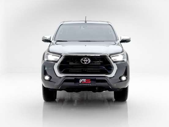TOYOTA-HILUX-2.8 D-4D TURBO DIESEL CD SRX 4X4 AUTOMÁTICO TOYOTA-HILUX-2023
