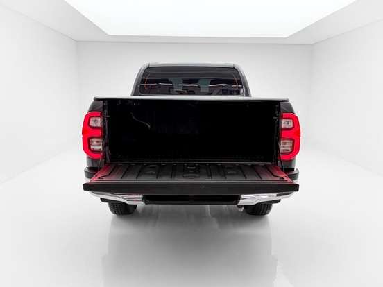 TOYOTA-HILUX-2.8 D-4D TURBO DIESEL CD SRX 4X4 AUTOMÁTICO TOYOTA-HILUX-2023