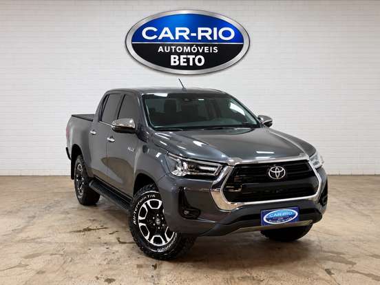 TOYOTA-HILUX-2.8 D-4D TURBO DIESEL CD SRX 4X4 AUTOMÁTICO TOYOTA-HILUX-2022