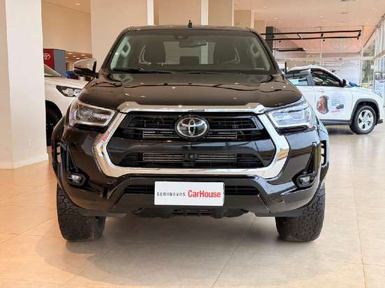 TOYOTA-HILUX-2024