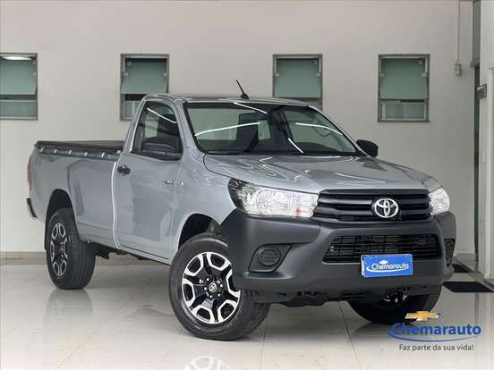 TOYOTA-HILUX-2025