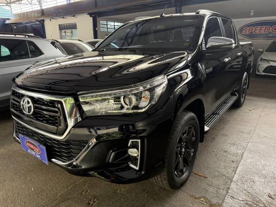TOYOTA HILUX 2.8 SRX 4X4 CD 16V DIESEL 4P AUTOMÁTICO
