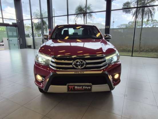 TOYOTA-HILUX-2016