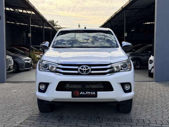 TOYOTA-HILUX-2.8 SRX 4X4 CD 16V DIESEL 4P AUTOMÁTICO TOYOTA-HILUX-2018