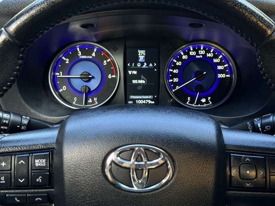 TOYOTA-HILUX-2.8 SRX 4X4 CD 16V DIESEL 4P AUTOMÁTICO TOYOTA-HILUX-2018