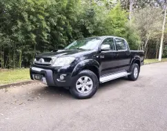 TOYOTA HILUX 3.0 SRV 4X2 CD 16V TURBO INTERCOOLER DIESEL 4P MANUAL TOYOTA HILUX 3.0 SRV 4X2 CD 16V TURBO INTERCOOLER DIESEL 4P MANUAL