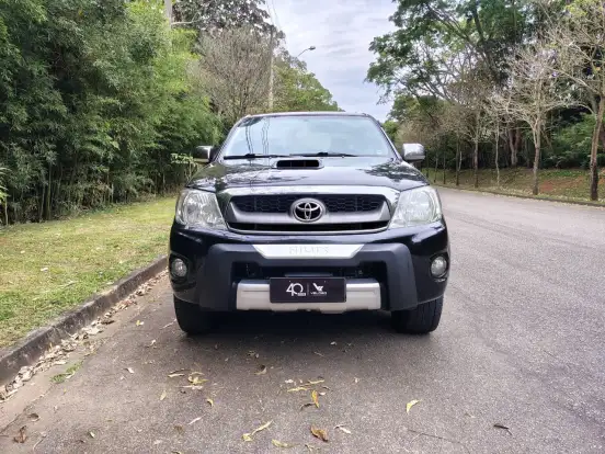 TOYOTA-HILUX-2009